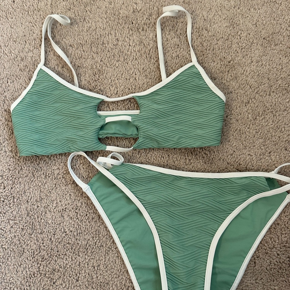JMP the Label Bikini